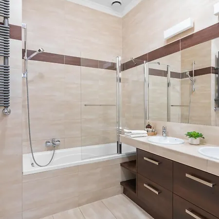 Majestic -150m2 With Iconic Market Square View As R506 Апартаменты Вроцлав