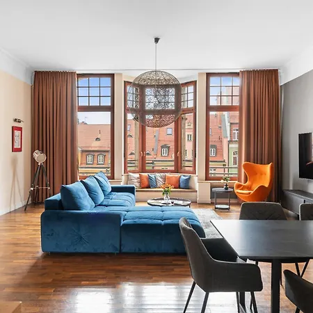 Majestic -150m2 With Iconic Market Square View As R506 * Вроцлав