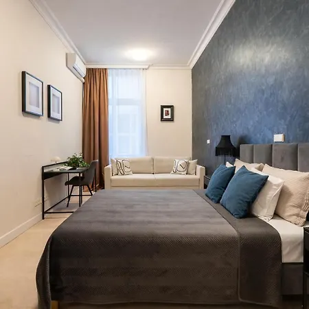 Majestic -150m2 With Iconic Market Square View As R506 Lägenhet *