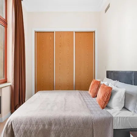 Apartamento Majestic -150m2 With Iconic Market Square View As R506 Breslavia