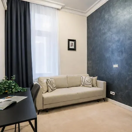 아파트 Majestic -150m2 With Iconic Market Square View As R506 브로츠와프